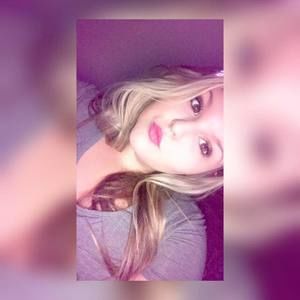 Meet your Posher, Marisa